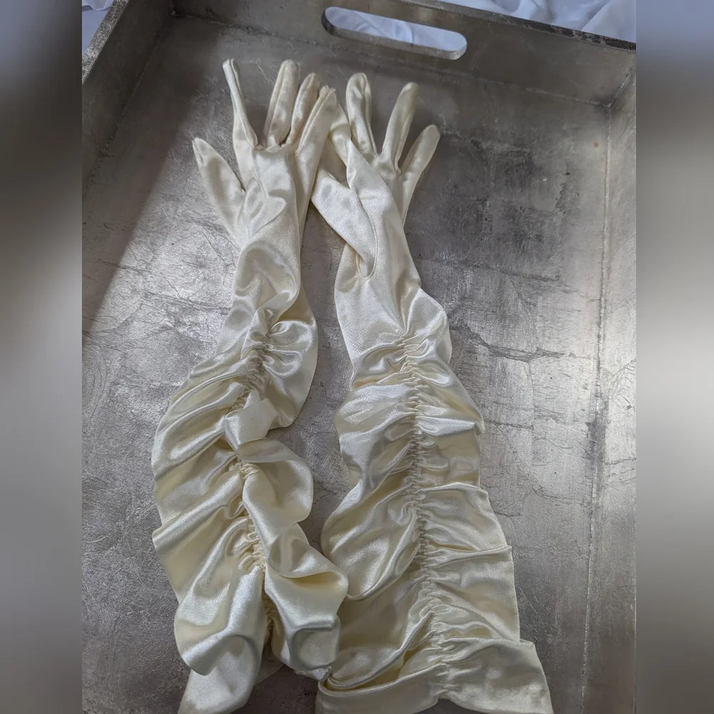 🤍 Long Gloves Elegant Satin Lovers One Size Fits All By Finale Opera Party